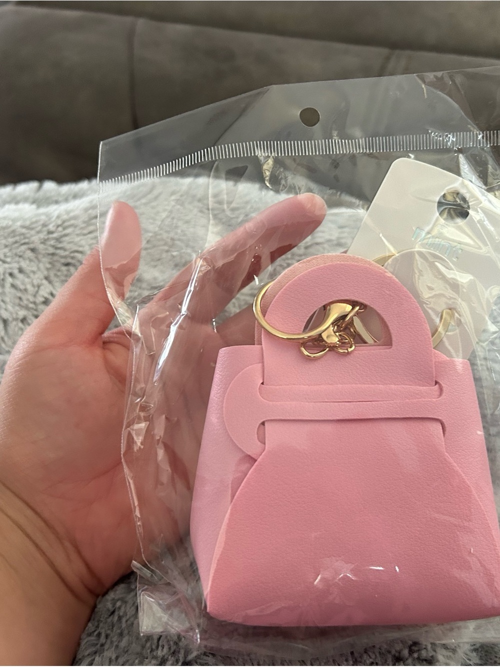 4/$50 Pink Mini Handbag Keychain - Soft Pink Womenβs Bag store ear buds